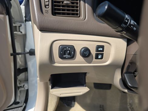 Used 1998 Lexus ES 330 image 18