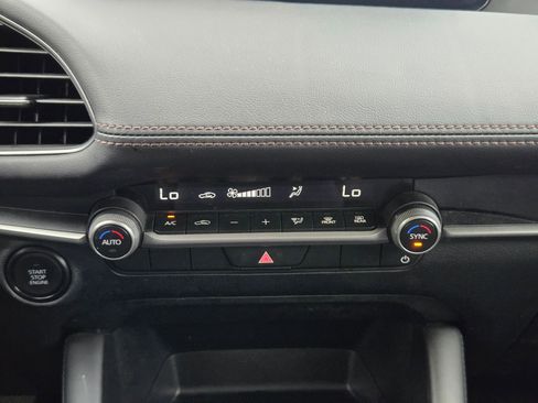 Used 2024 MAZDA MAZDA3 s FWD image 17