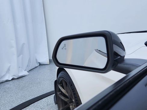 Used 2020 Ford Mustang Shelby GT500 w/ Technology Package image 16