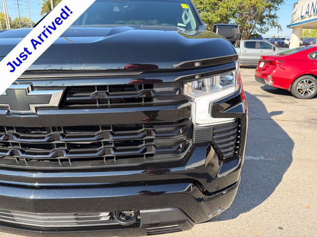 Used 2024 Chevrolet Silverado 1500 RST AWD/4WD image 10