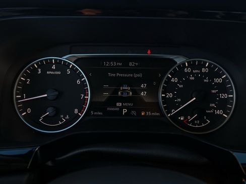 New 2025 Nissan Pathfinder SV image 28