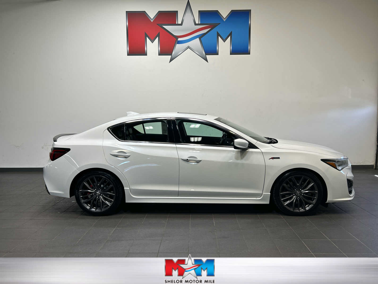 Used 2019 Acura ILX w/ Technology Plus & A-SPEC FWD image 1