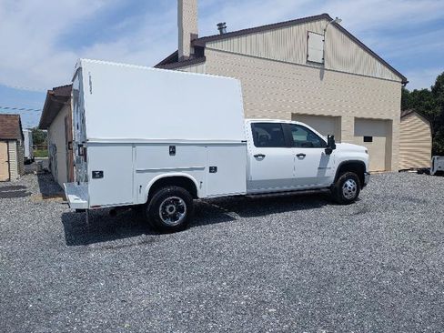 Used 2025 Chevrolet Silverado 3500 W/T w/ WT Convenience Package AWD/4WD image 13