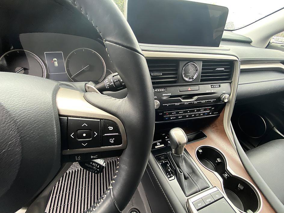 Used 2022 Lexus RX 350L Premium w/ Premium Package AWD/4WD image 15
