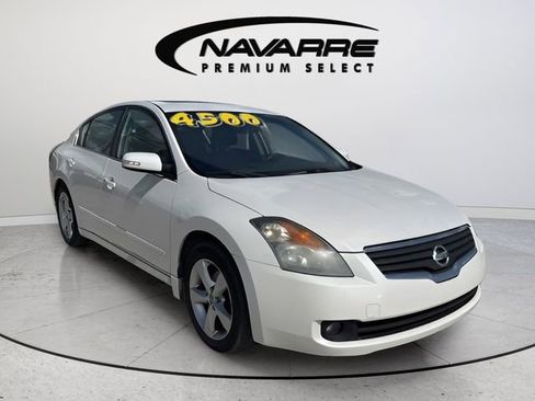Used 2007 Nissan Altima 3.5 SE w/ Technology Pkg FWD image 5