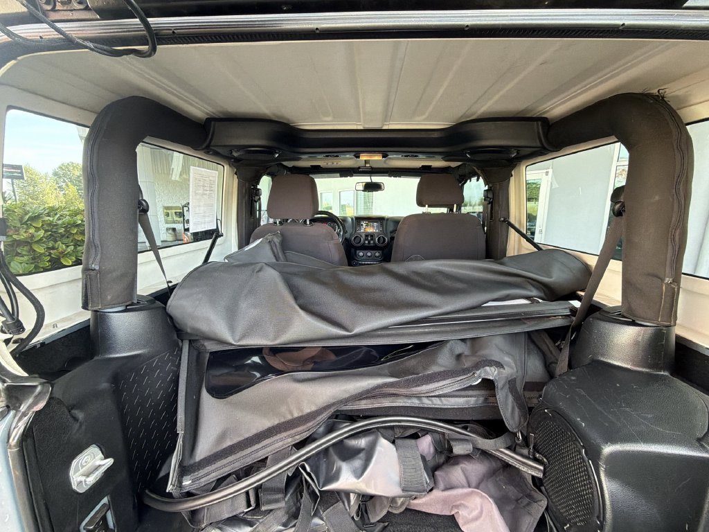 Used 2014 Jeep Wrangler Sport AWD/4WD image 21