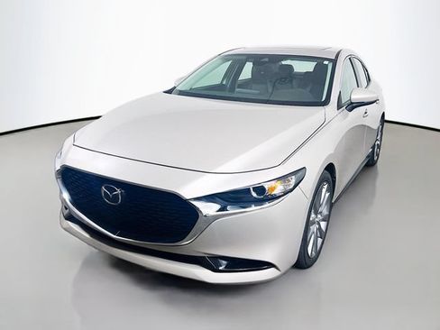 Used 2023 MAZDA MAZDA3 s FWD image 5