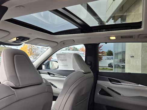 New 2026 INFINITI QX60 Luxe w/ Cargo Package image 10