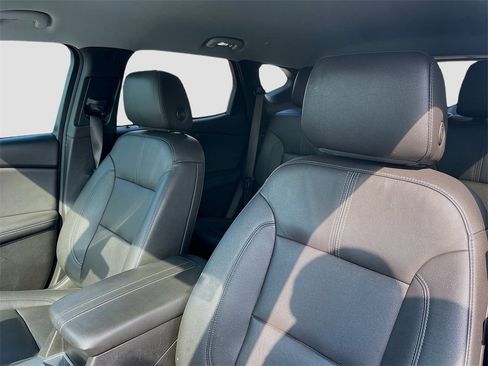 Used 2021 Chevrolet Blazer LT w/ Sound & Technology Package image 13