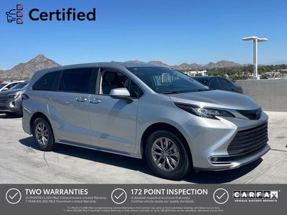Used 2021 Toyota Sienna XLE