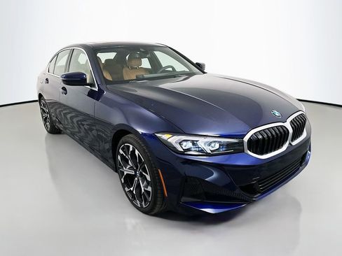 Used 2025 BMW 330i Sedan w/ Convenience Package image 3