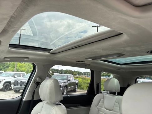 Used 2023 Kia Telluride SX Prestige AWD/4WD image 7