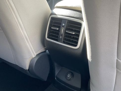 Used 2020 Kia Sportage LX image 36