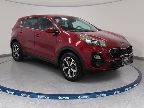 Used 2020 Kia Sportage LX AWD/4WD image 4