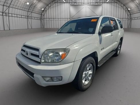 Used 2003 Toyota 4Runner SR5 AWD/4WD image 17