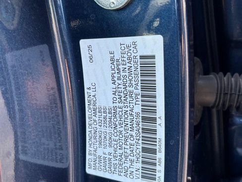 Used 2025 Honda Accord SE image 17