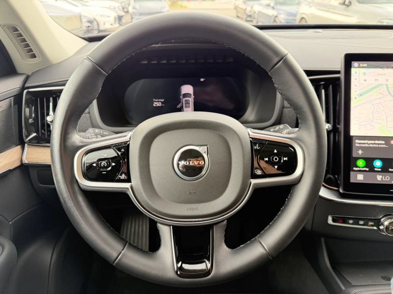 Used 2025 Volvo XC90 B6 Plus w/ Protection Package Premier AWD/4WD image 23