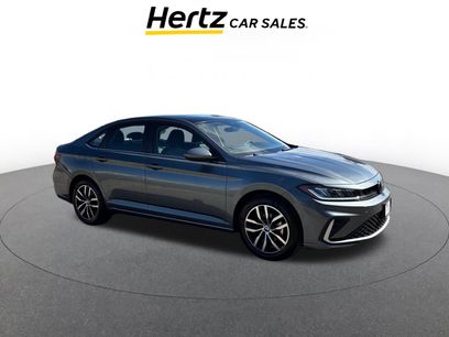 Used 2025 Volkswagen Jetta SE