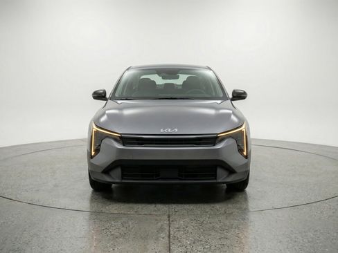Used 2025 Kia K4 FWD image 2
