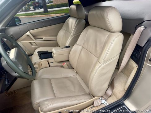 Used 1993 Cadillac Allante FWD image 17