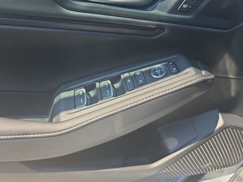 Used 2025 Honda Accord Sport image 25