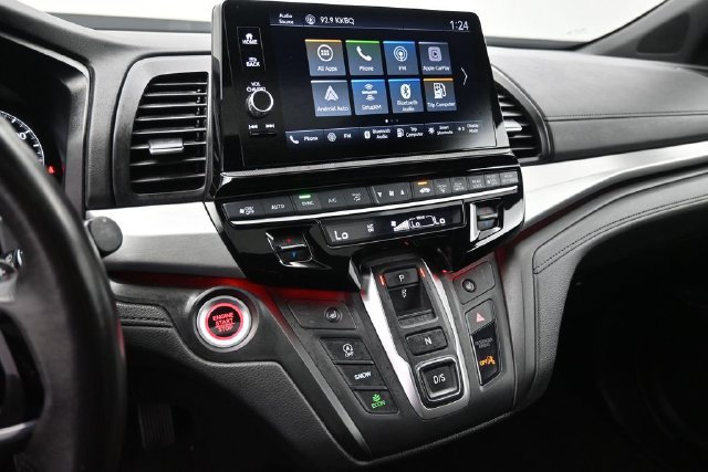Certified 2025 Honda Odyssey Sport-L image 4