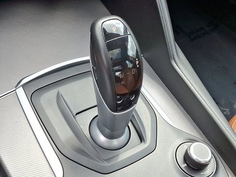 Used 2017 Alfa Romeo Giulia Ti w/ TI 19" Sport Package image 13