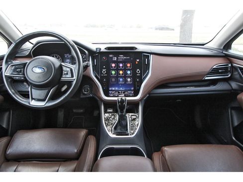 Used 2022 Subaru Outback Touring AWD/4WD image 9