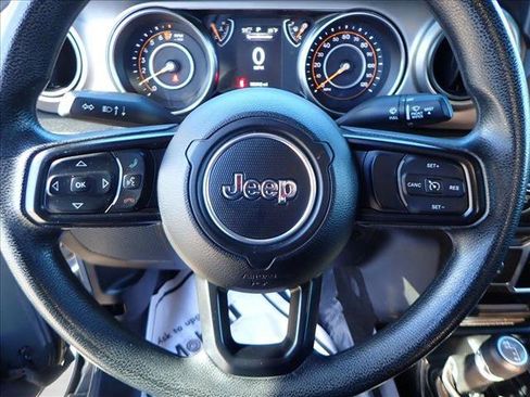 Used 2020 Jeep Wrangler Unlimited Sport image 12