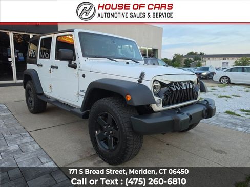 Used 2014 Jeep Wrangler Unlimited Sport w/ Quick Order Package 24S AWD/4WD image 2