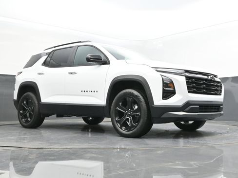 New 2026 Chevrolet Equinox LT FWD image 37