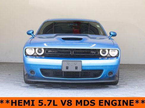 Used 2023 Dodge Challenger R/T w/ Blacktop Package RWD image 4