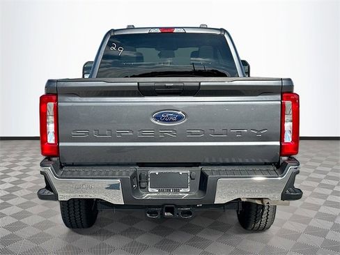 New 2026 Ford F350 XLT w/ FX4 Off-Road Package image 5