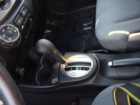 Used 2012 Honda Fit image 20