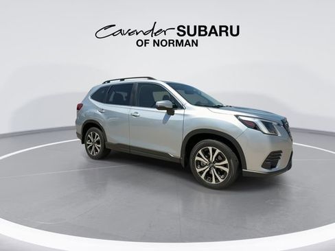 Used 2022 Subaru Forester Limited AWD/4WD image 2