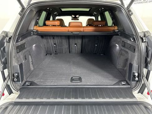 Used 2025 BMW X5 M60i image 21