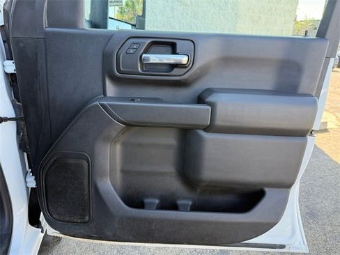 Used 2022 Chevrolet Silverado 2500 Custom w/ Custom Value Package image 23