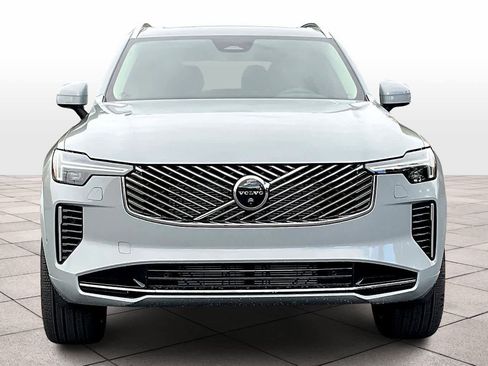New 2026 Volvo XC90 B5 Plus image 5