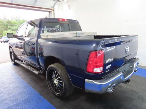 Used 2019 RAM 1500 Big Horn AWD/4WD image 10