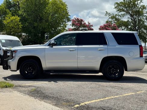 Used 2020 Chevrolet Tahoe 2WD image 3