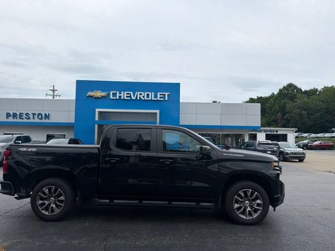 Used 2021 Chevrolet Silverado 1500 RST w/ Convenience Package II AWD/4WD image 2