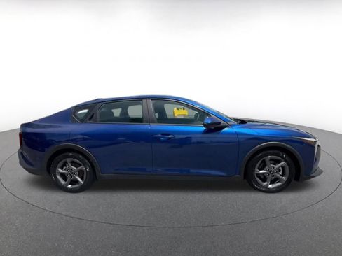 Used 2025 Kia K4 FWD image 16