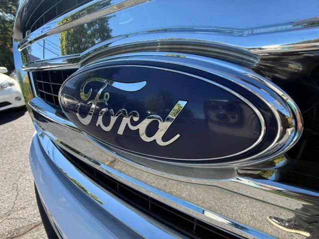 Used 2014 Ford F150 XLT AWD/4WD image 9