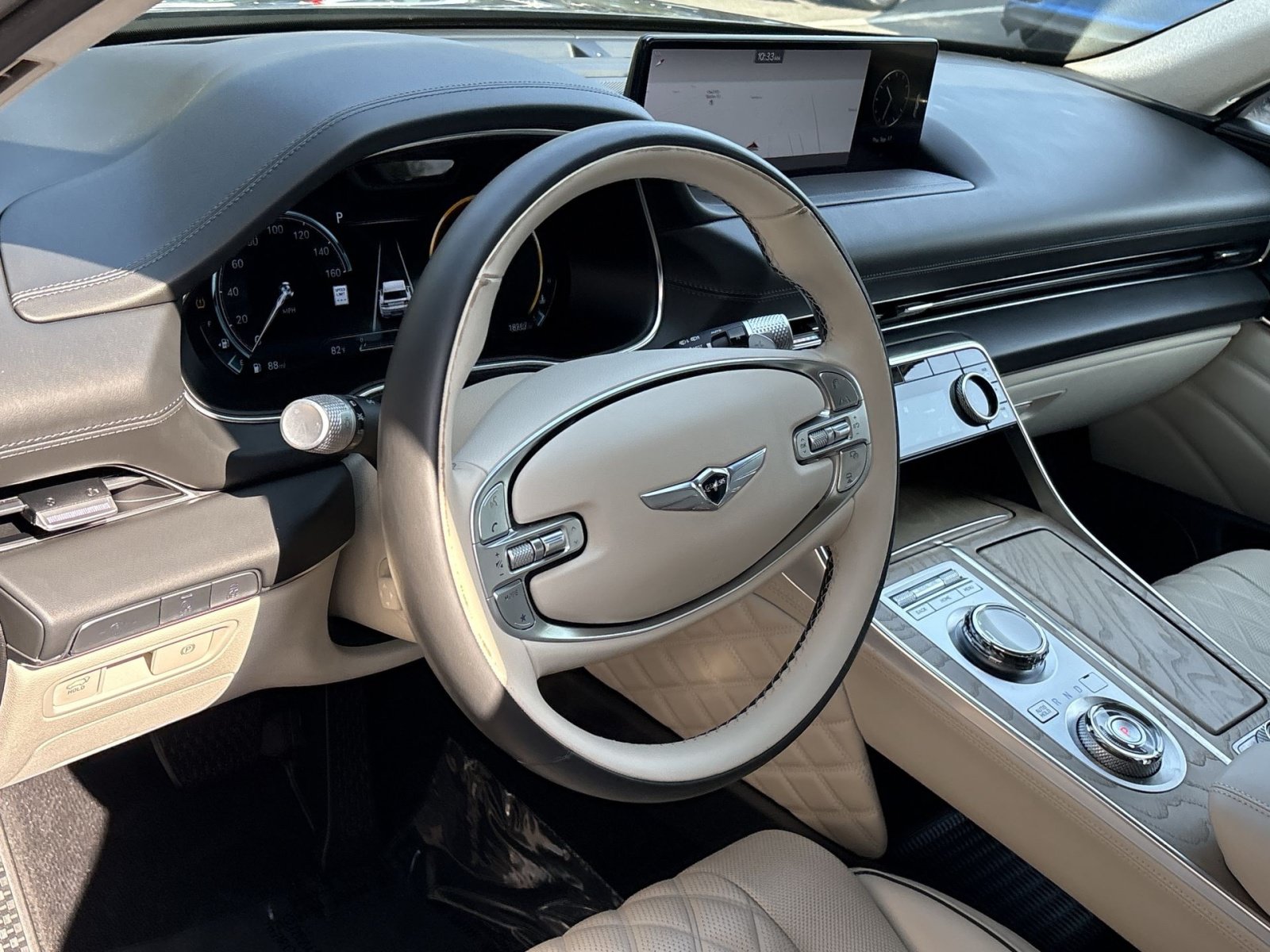 Used 2024 Genesis GV80 3.5T w/ Prestige Package AWD/4WD image 16