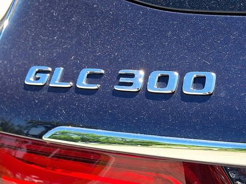 Used 2019 Mercedes-Benz GLC 300 4MATIC image 39
