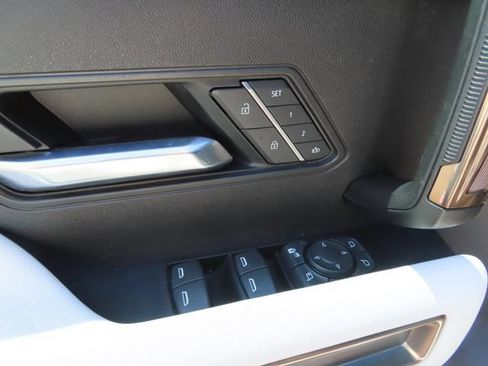 Used 2023 GMC Hummer EV Edition 1 AWD/4WD image 11