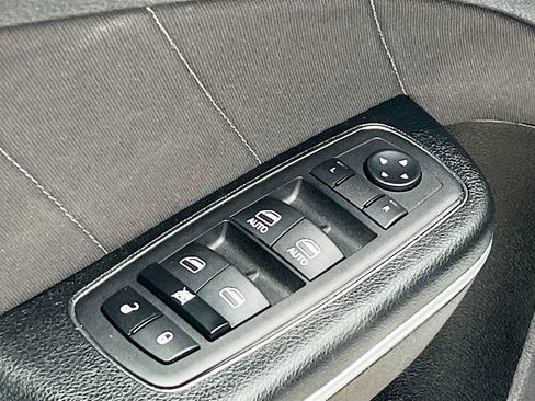 Used 2023 Dodge Charger R/T RWD image 17