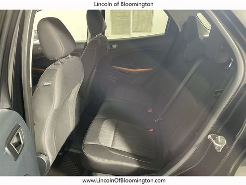 Used 2021 Ford EcoSport SE w/ SE Appearance Package image 14