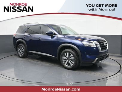 New 2025 Nissan Pathfinder SL