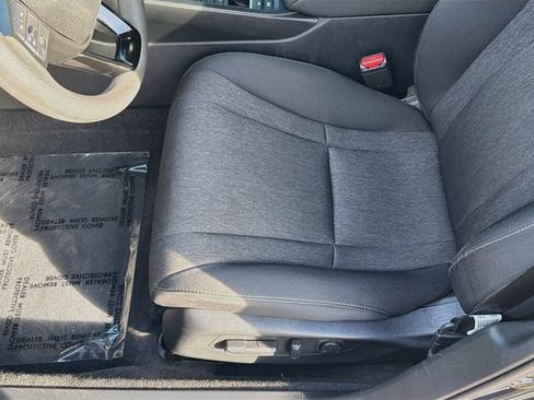 Used 2024 Honda Accord EX image 18